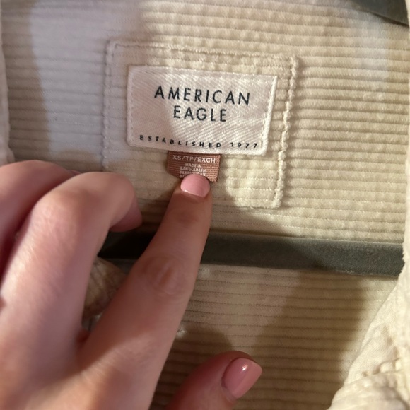American Eagle corduroy shacket - Picture 2 of 2